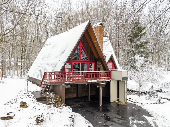 1200 Reed Rd, Churchville, NY 14428