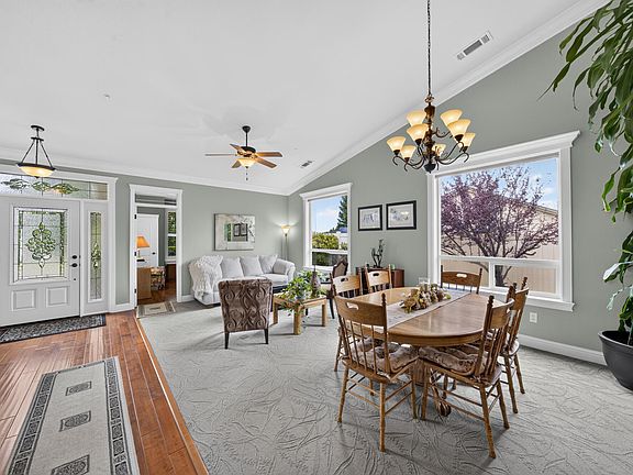 4th image of 3764 Ferrero Way