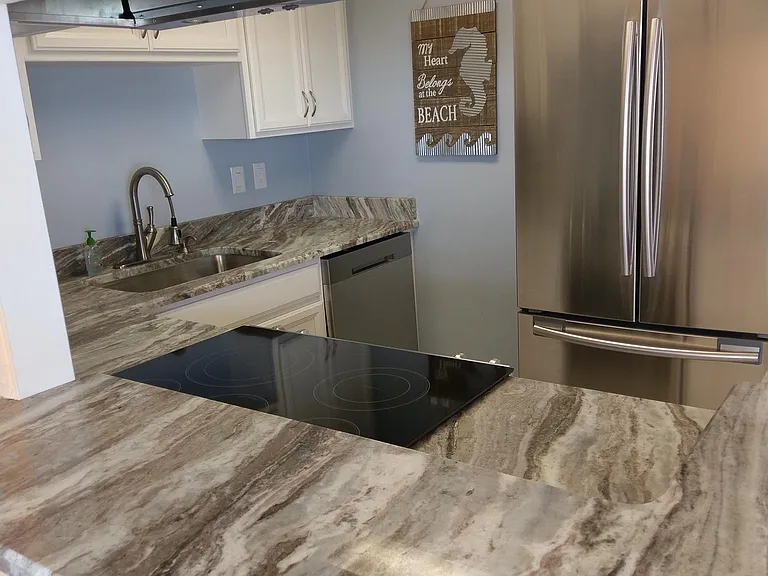 All appliances are only a year old
Granite countertops