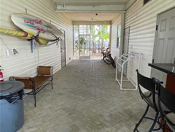 4th image of 405 Cristobal ST