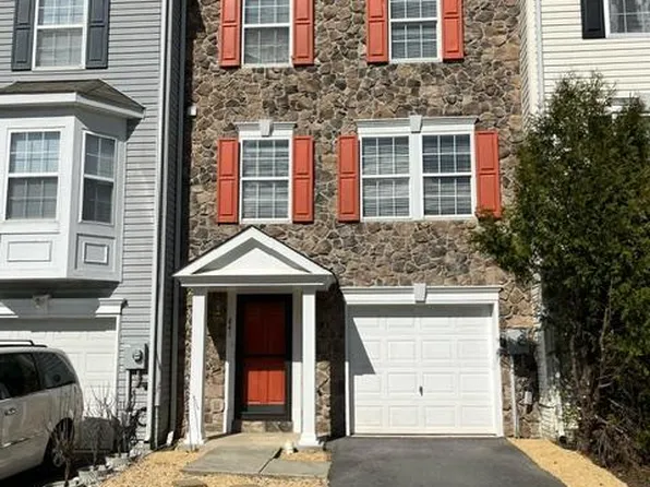 841 Monet Dr, Hagerstown, MD 21740