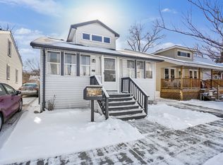 328 Academy Ave, Ferndale, MI 48220