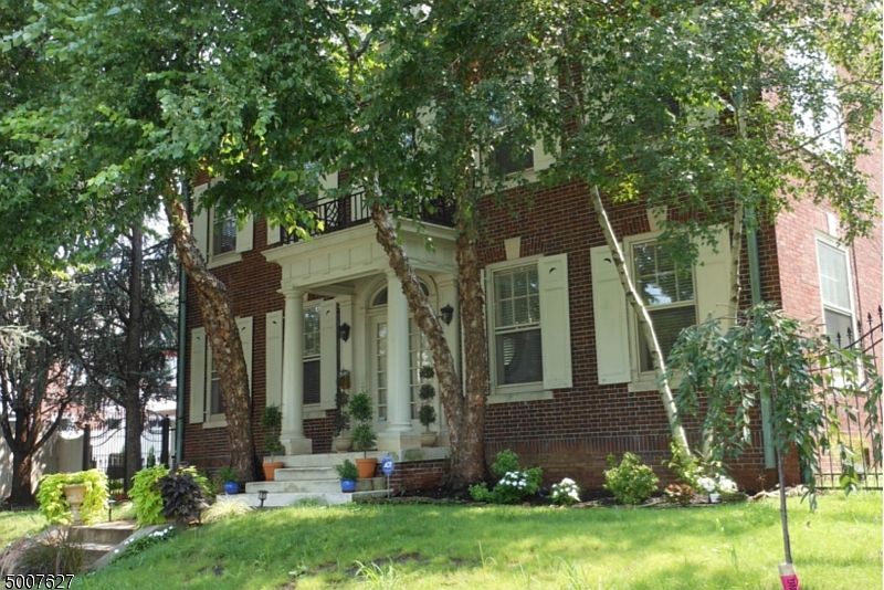 1st image of 441-447 Highland Ave