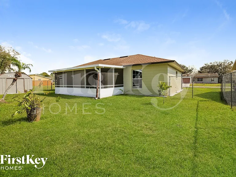 585 Koala Dr — Photo 13