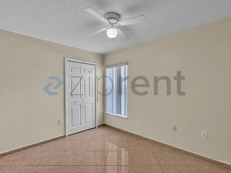 228 Grifford Dr — Photo 14