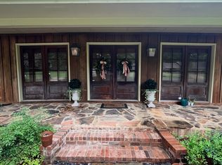 1440 Belle Glade St, Jackson, MS 39211