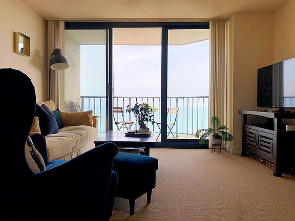 5th image of 3660 N Lake Shore Dr APT 4205