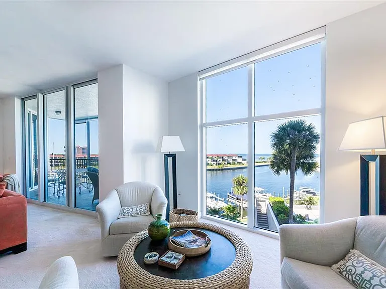 3313 Sunset Key Cir #306 — Photo 32