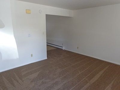 2nd image of 105 Bonnie Vista Dr APT 4