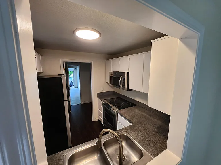 15477 SW Donna Ct — Photo 12