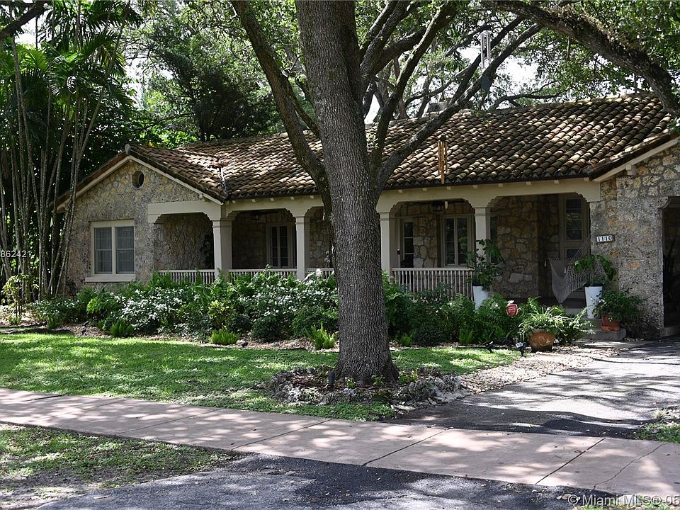 1st image of 1110 S Greenway Dr