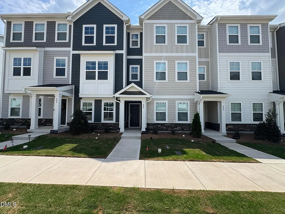 407 Deercroft Dr