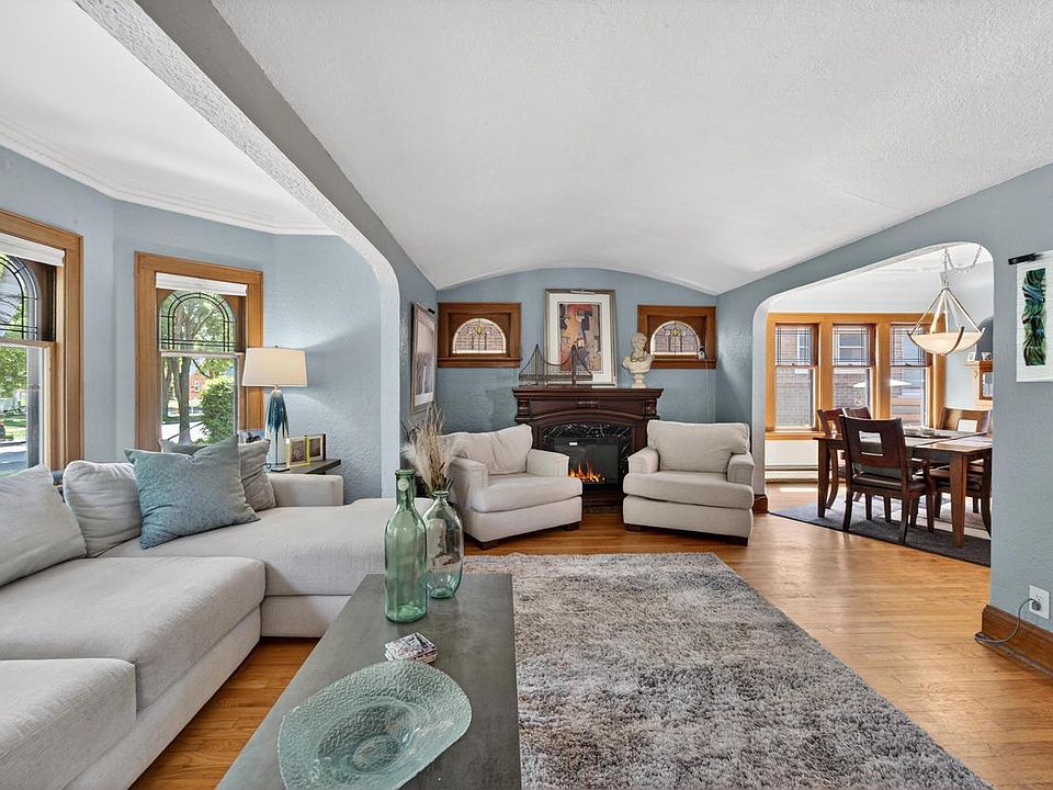 1st image of 3261 S Logan AVENUE