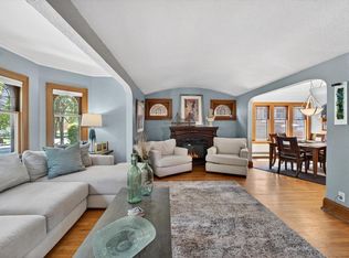 3261 S Logan Ave, Milwaukee, WI 53207