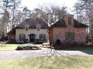 11 Avery Knl, Hattiesburg, MS 39402