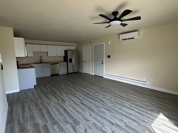 4th image of 16899 S 12th St #8
