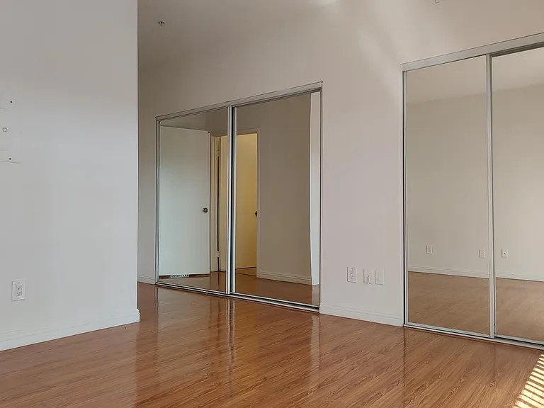 Lanewood Court Apartments — Photo 29
