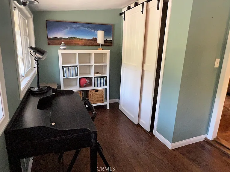 456 S Skyline Dr — Photo 40
