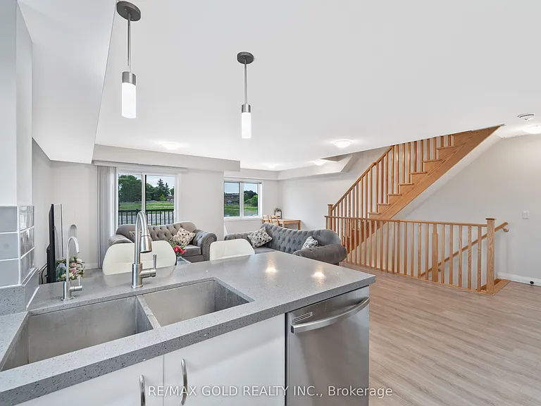 370 Fisher Mills Rd #C33 — Photo 10