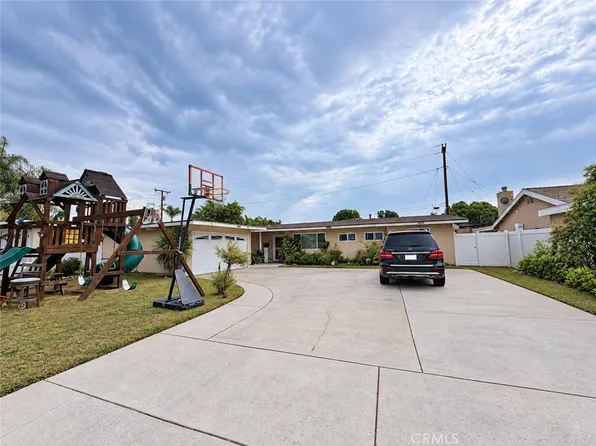 446 S Lowell St, Covina, CA 91723
