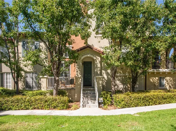 28167 Ashbrook Ln, Valencia, CA 91354