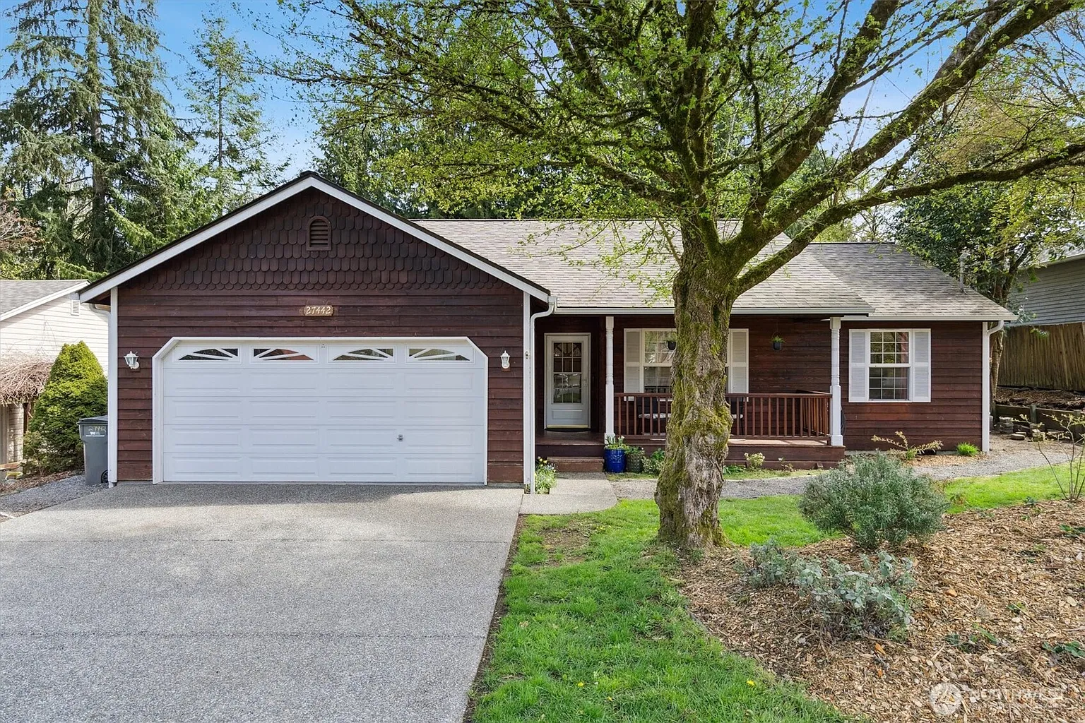 27442 NE Baywood Drive photo 1