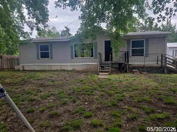 615 Buffalo St, Jewell, KS 66949