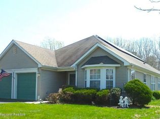 3 Sandhurst Rd, Lakewood, NJ 08701