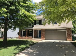 320 N Mesquite St, Olathe, KS 66061