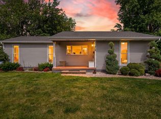 518 Merrillville Rd, Crown Point, IN 46307