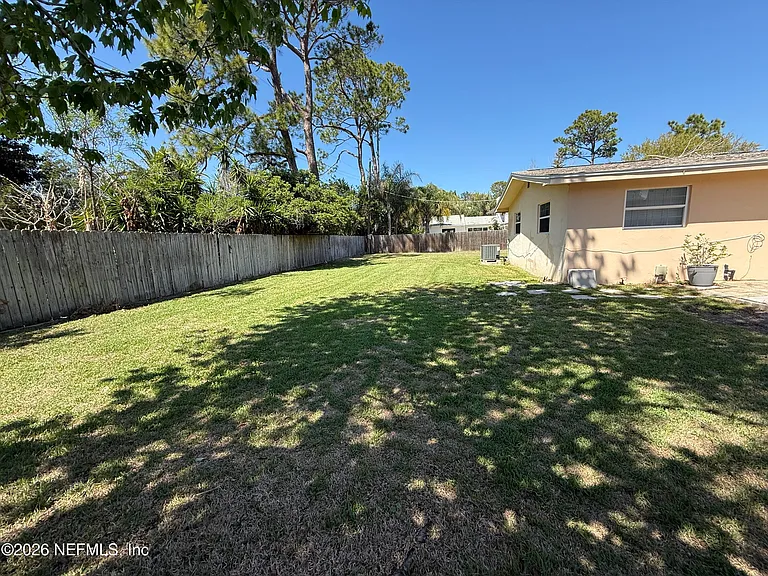 130 Southwind Cir — Photo 3