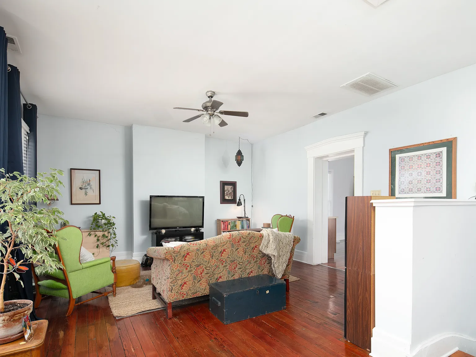 2 bed, 1211 sqft, $1,450 — Photo 2
