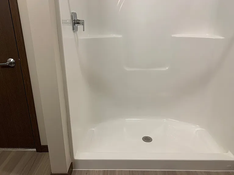 Bathroom B-View 2