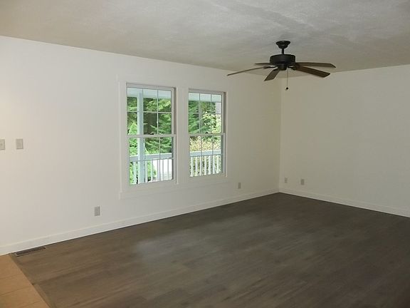 5th image of 6012 N Cave Point Dr