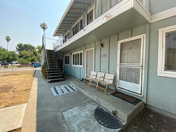 3rd image of 1132 Carlsbad Dr