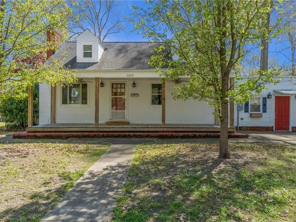 1215 Frank St, Norfolk, VA 23518