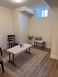 41 Schmeltzer Cres — Photo 4
