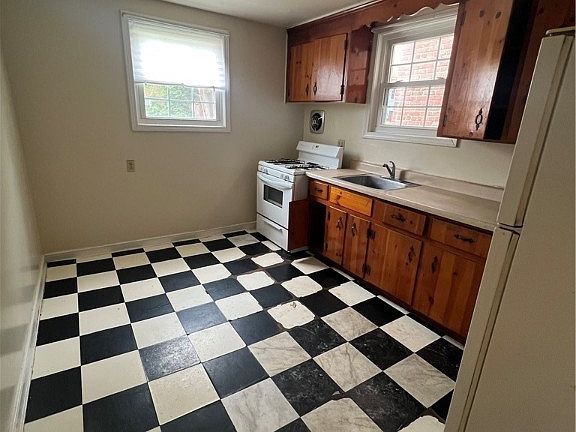 5th image of 3114 Park Ave