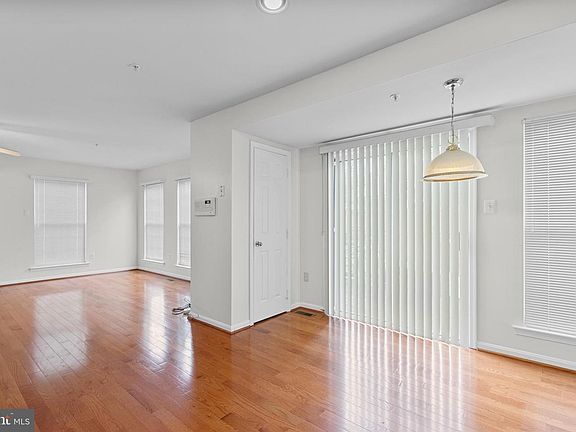 5th image of 1308 Dakota Dr