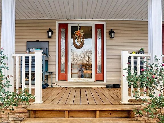 4th image of 2833 County Line Rd