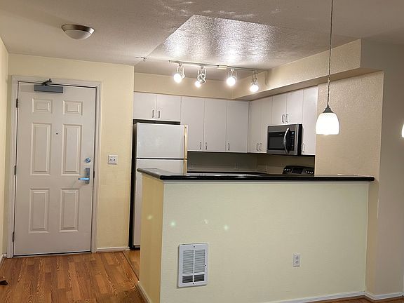 3rd image of 8300 Oceanview Ter APT 314