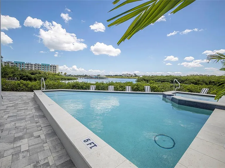 19505 Gulf Blvd #304 — Photo 70