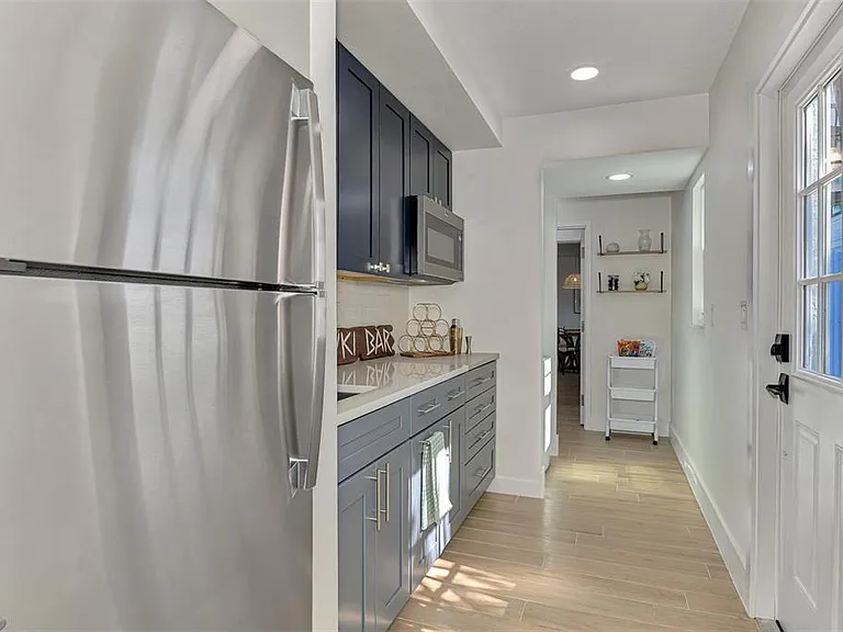 1100 Point Of Rocks Rd — Photo 26