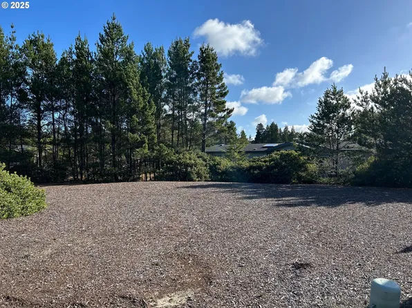 826 Munsel Creek Loop #5100, Florence, OR 97439
