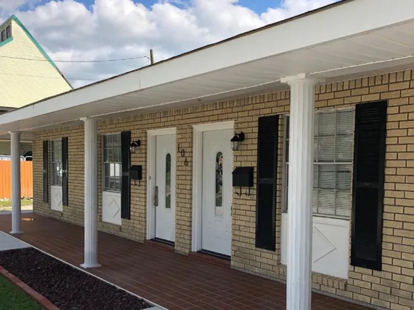 106 Xi St #B, Belle Chasse, LA 70037
