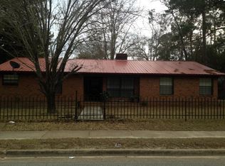101 4th Ave SW, Cairo, GA 39828