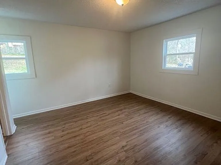 142 Harmony Dr — Photo 11
