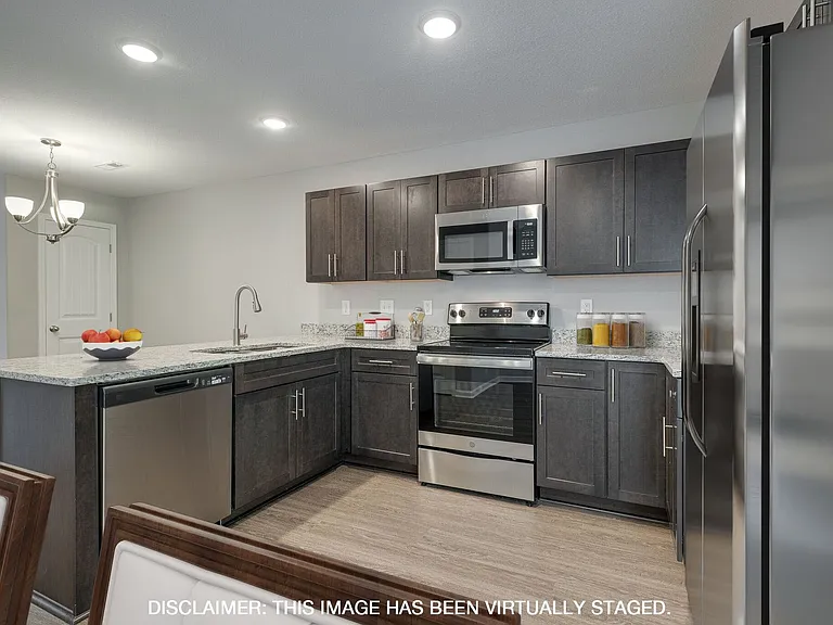 225 Woodland Valley Ln — Photo 7