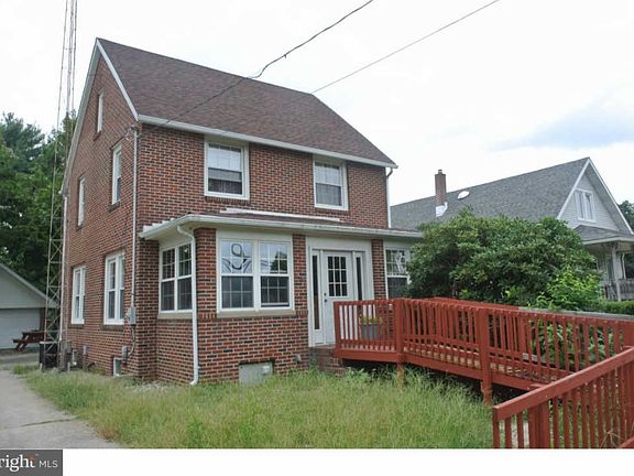 3rd image of 3070 N West Blvd