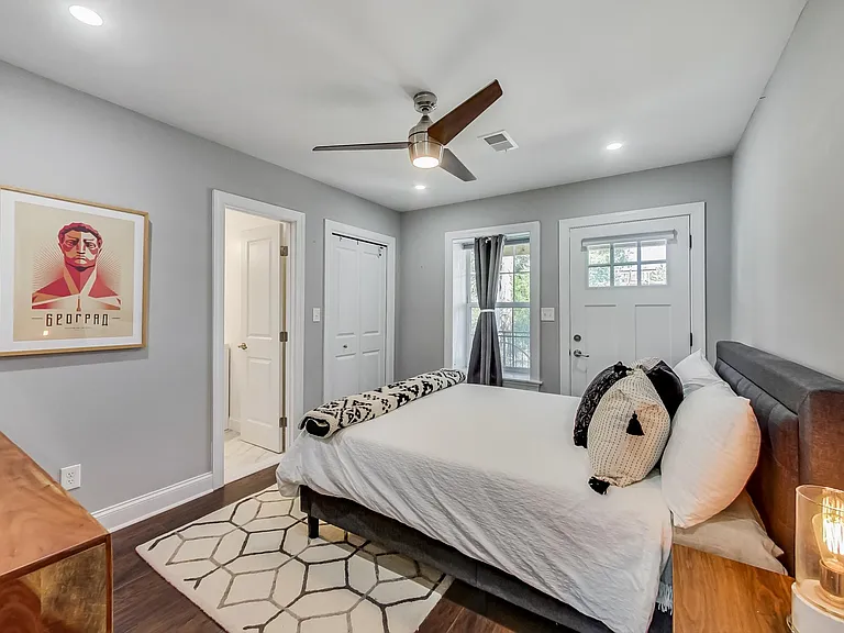 716 Jackson St NE #2 — Photo 14